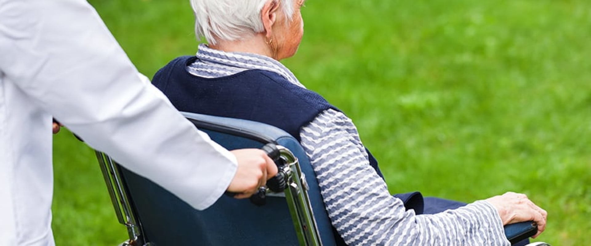 How much do most nursing homes cost a month?