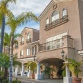 How much do retirement homes cost in california?